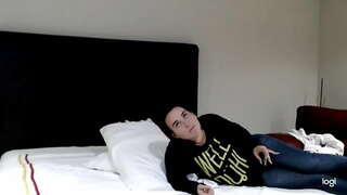 ���ම ඇයට දෙන්න lechita අතර තවත් පිස්සු හැදිලද