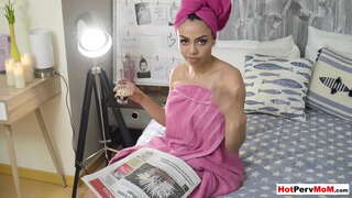 ���ዳዲስ ግምገማዎች boobed ሆኖ ይታያል በቀዳሚ በሌይኑ በግራ መጠቀም stepsons ዲክ