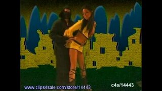 Tanner Mayes u seksi video igru nemoralno kumbat